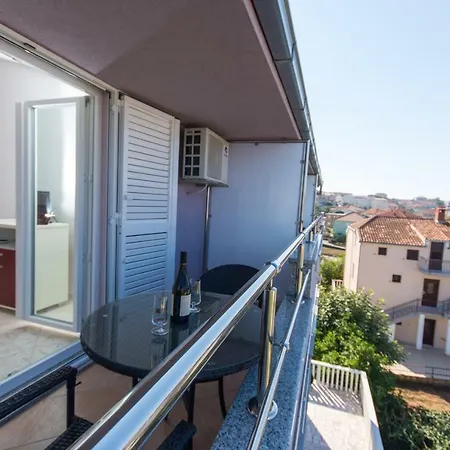 Jaman Ivan * トロギール