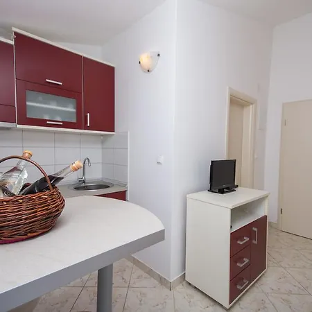 Jaman Ivan تروغير